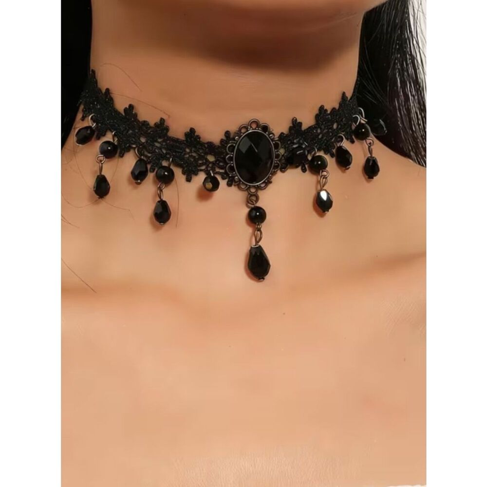 NWT Victorian Gothic Black Lace Choker Gemstone Crystal Pendant Necklace